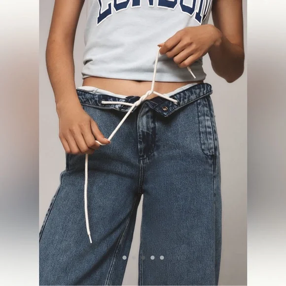 Pilcro Wide Leg High-Rise Jeans - Picture 3 of 5